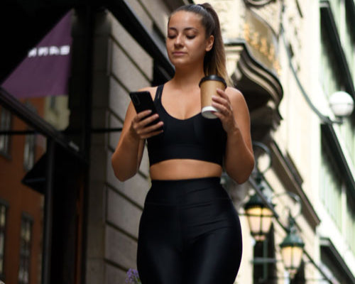 BLACK LEGGINGS